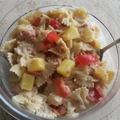 Salade de pâtes au thon et ananas